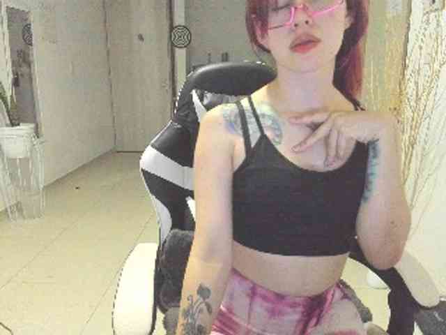 RevySadashiTrue webcam