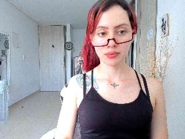 RevySadashiTrue webcam