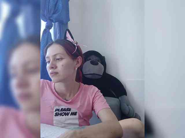 RevySadashiTrue webcam