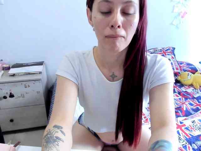 RevySadashiTrue webcam