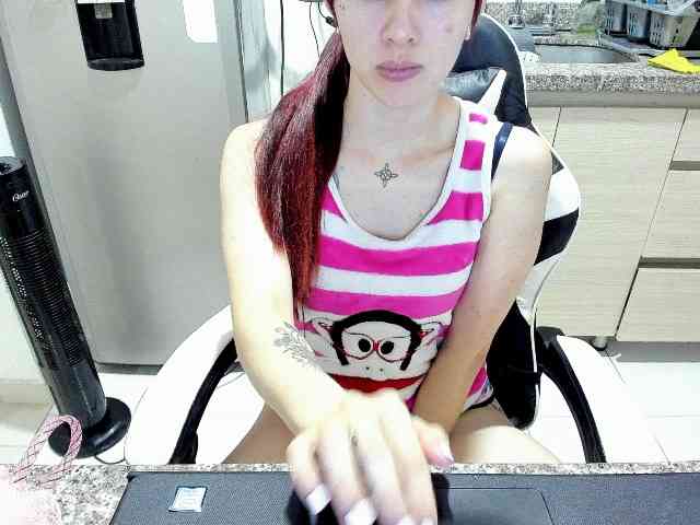 RevySadashiTrue webcam