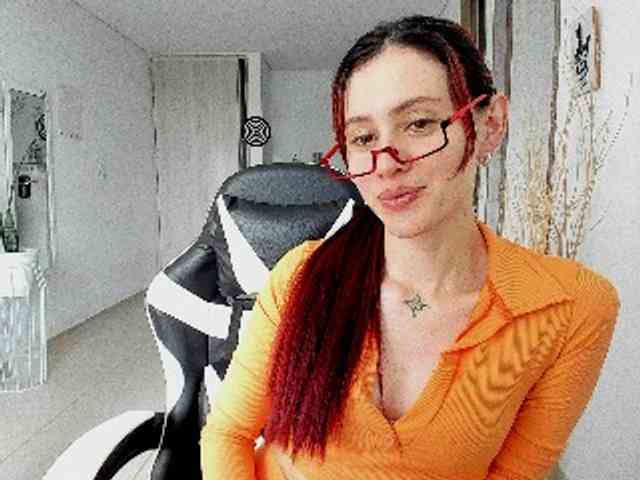 RevySadashiTrue webcam