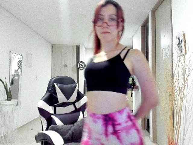 RevySadashiTrue webcam