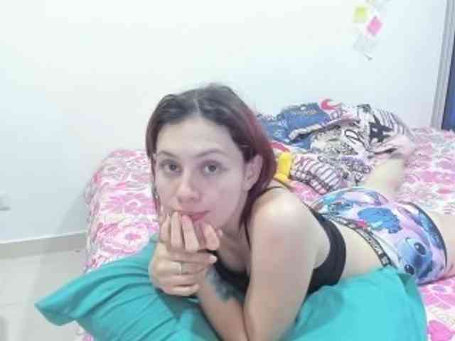 RevySadashiTrue webcam