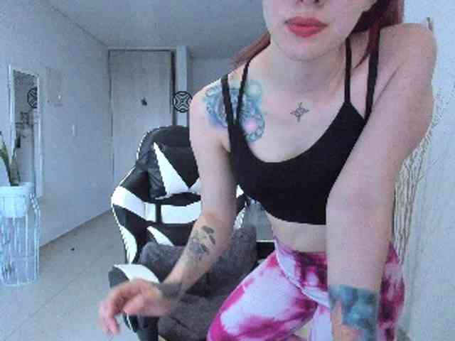 RevySadashiTrue webcam