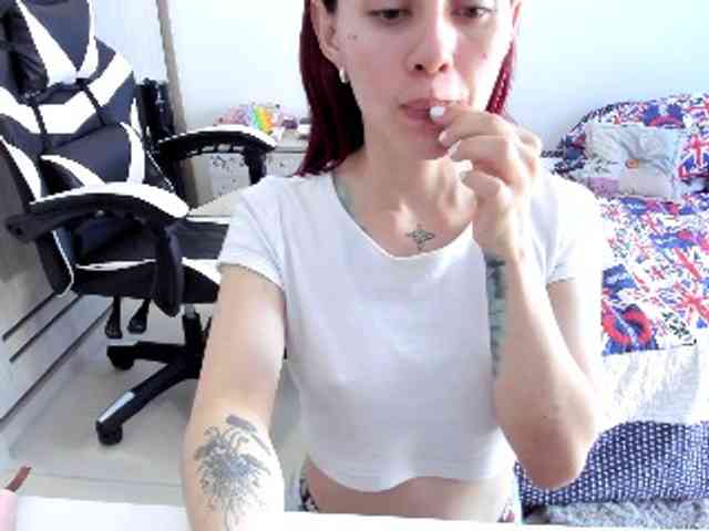 RevySadashiTrue webcam
