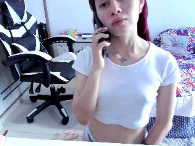 RevySadashiTrue webcam