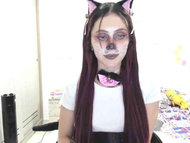 RevySadashiTrue webcam