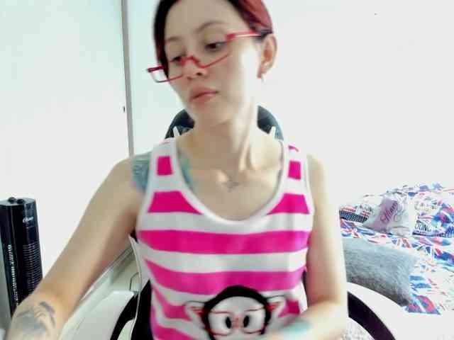 RevySadashiTrue webcam
