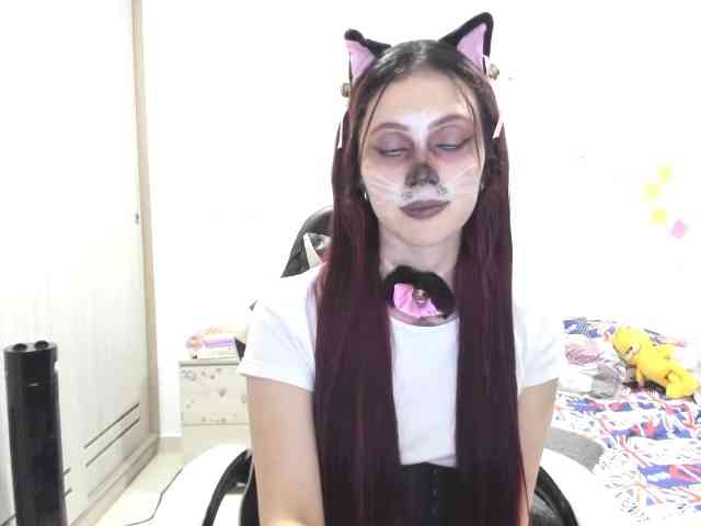 RevySadashiTrue webcam