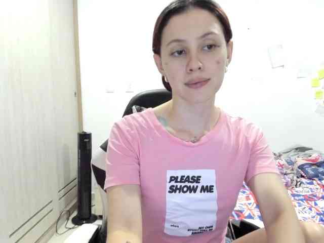 RevySadashiTrue webcam