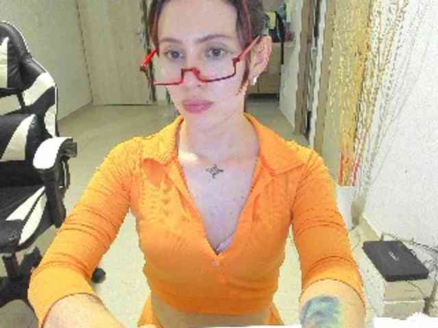 RevySadashiTrue webcam