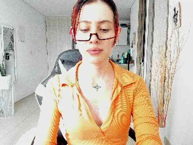 RevySadashiTrue webcam