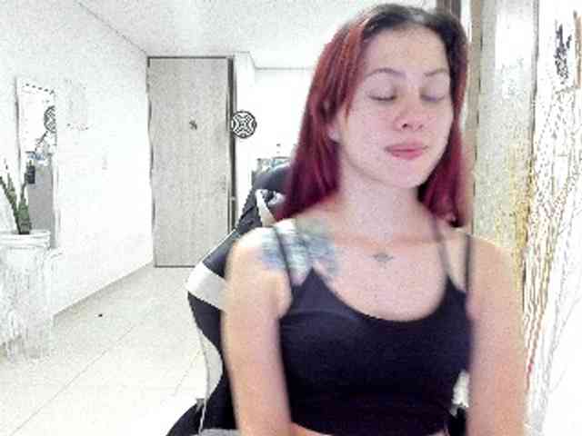 RevySadashiTrue webcam