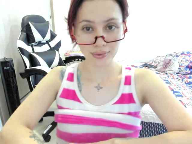 RevySadashiTrue webcam