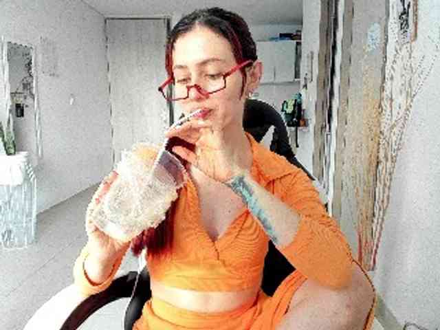 RevySadashiTrue webcam