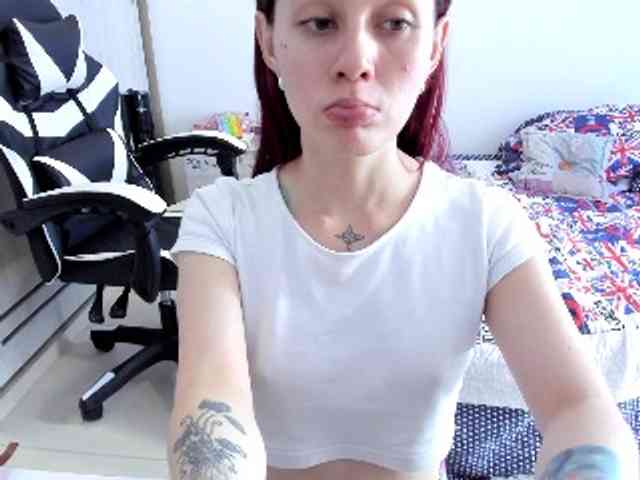 RevySadashiTrue webcam