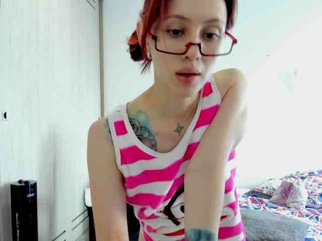 RevySadashiTrue webcam