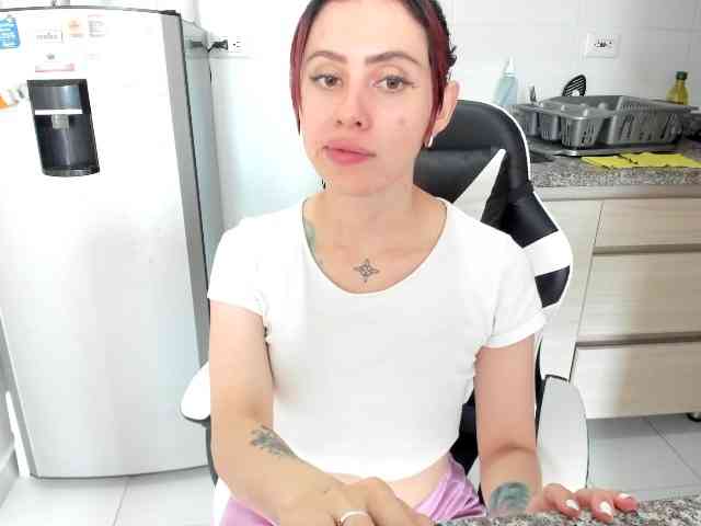 RevySadashiTrue webcam