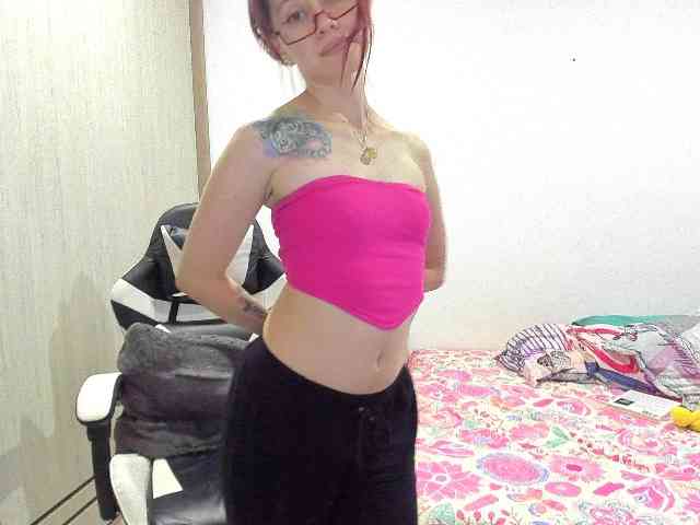 RevySadashiTrue webcam