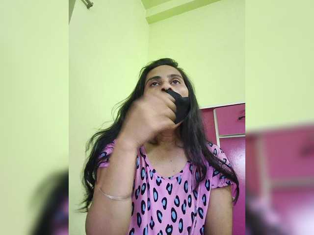 Pakhi webcam