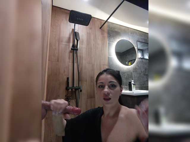 Gratis Live Sexcam mit -Lili -Lili