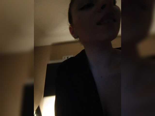 Vai a chattare su -Lili -Lili