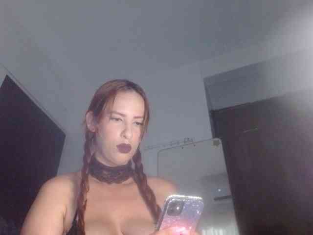 yessika-bustamante webcam