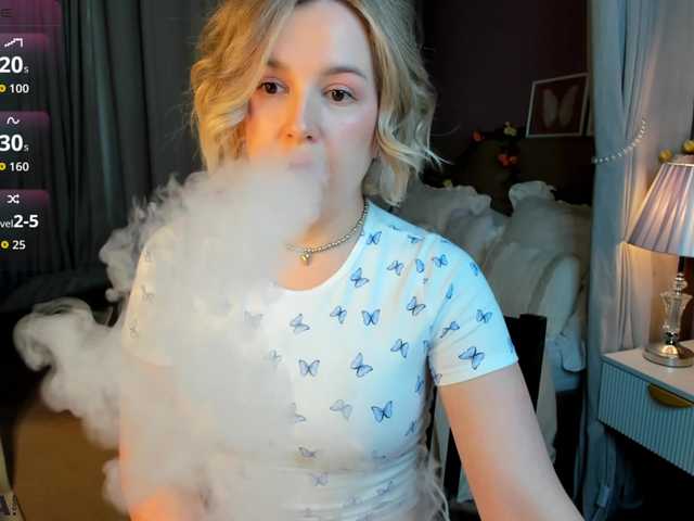 Nikki-Kai webcam