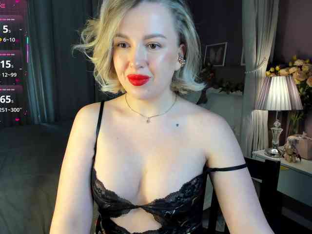 Nikki-Kai webcam