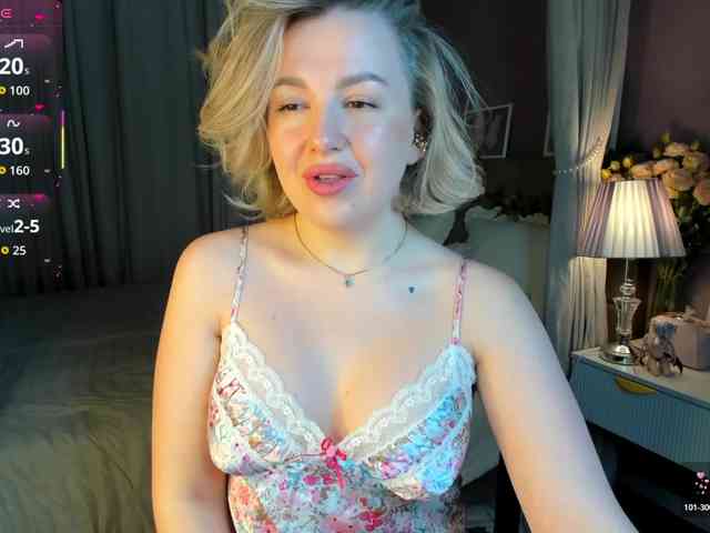 Nikki-Kai webcam