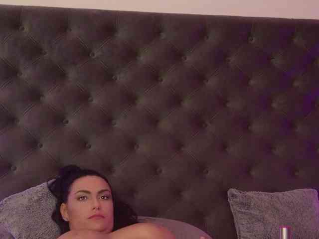 KiraJellylike webcam