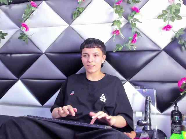 MeganThompson webcam