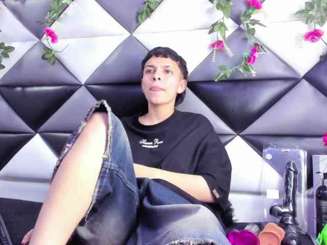 MeganThompson webcam