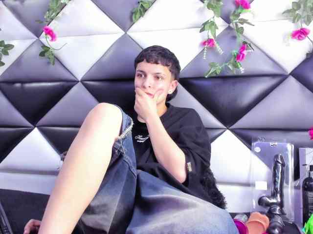 MeganThompson webcam