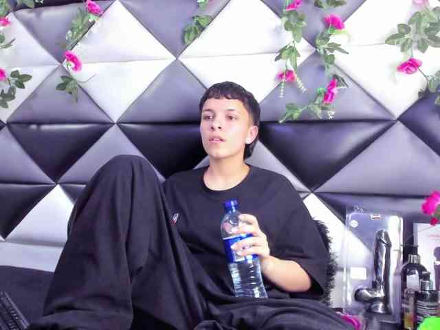 MeganThompson webcam