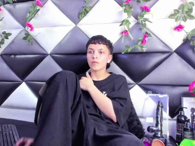 MeganThompson webcam