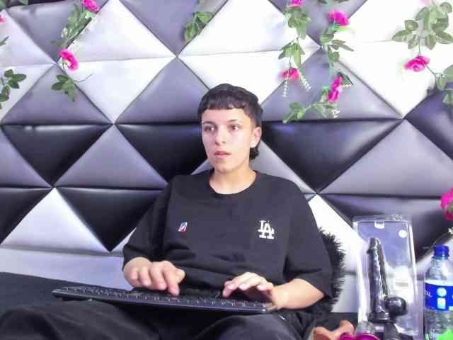 MeganThompson webcam