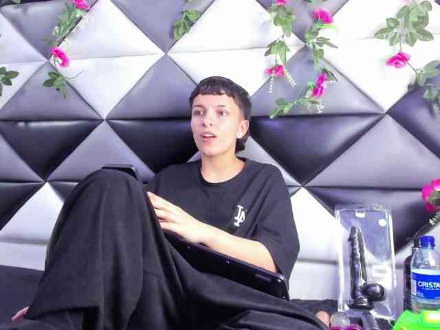 MeganThompson webcam