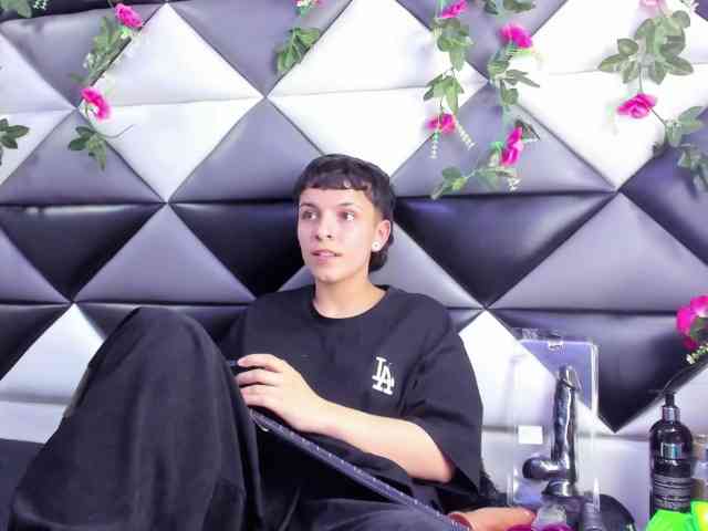 MeganThompson webcam