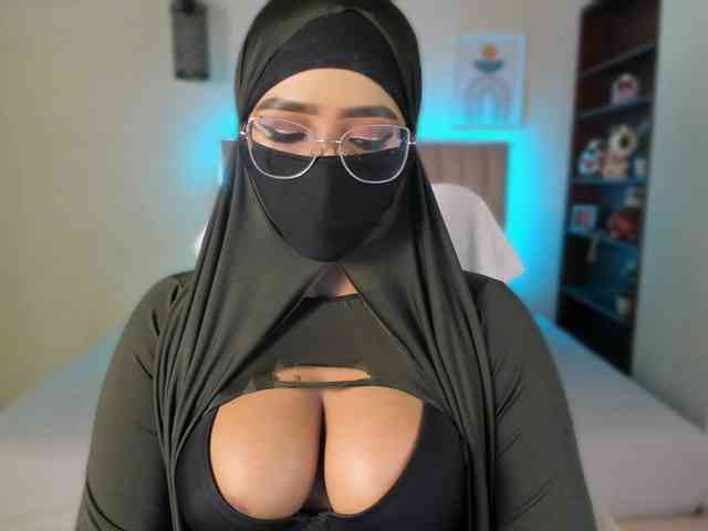 sasha-anaan webcam