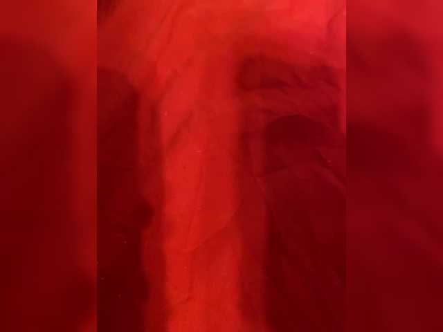 Accedi alla chat con il nickname TheDiamondGirl- TheDiamondGirl-