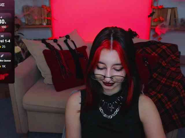 MistressMarcelline webcam