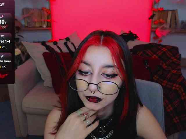 MistressMarcelline webcam