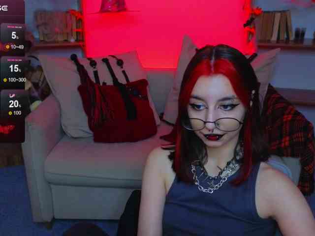 MistressMarcelline webcam
