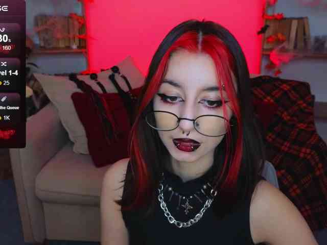 MistressMarcelline webcam