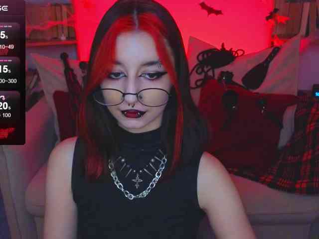 MistressMarcelline webcam