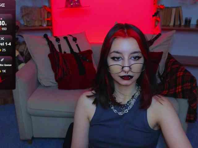 MistressMarcelline webcam