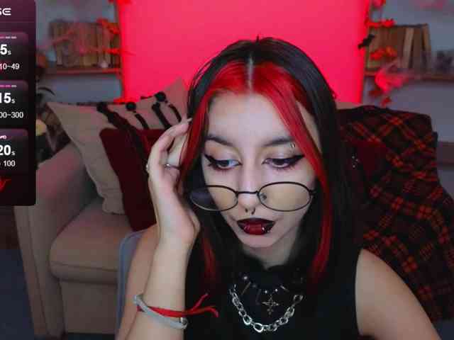 MistressMarcelline webcam