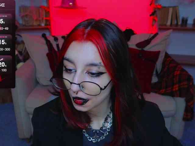 MistressMarcelline webcam